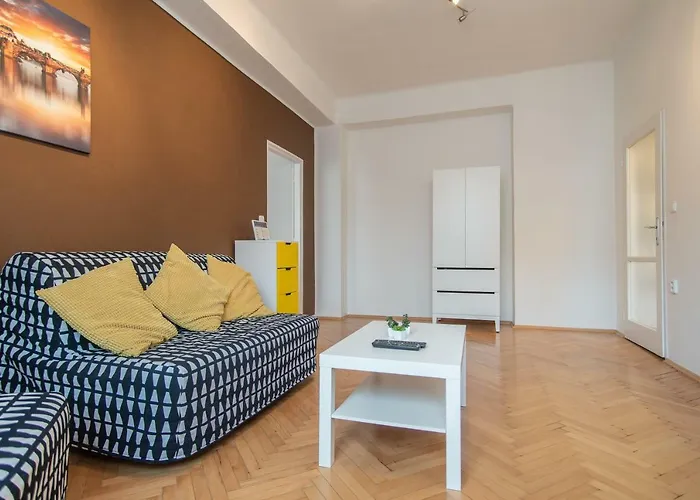 Blanicka 9 Apartment - Prague 2